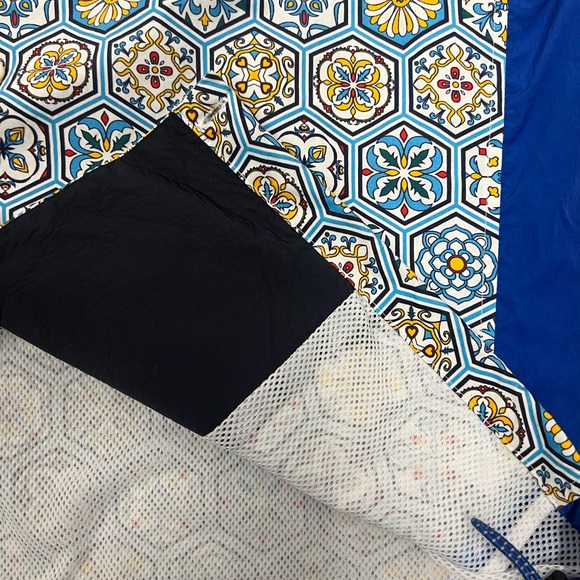 Kith button up. - Picture 4 of 4